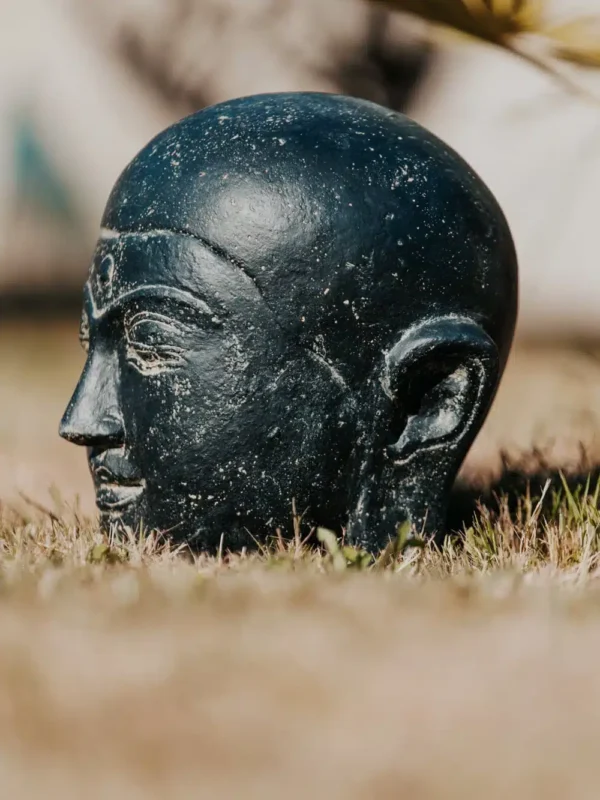 Statue de jardin tête de moine noir antique 32cm – Image 3
