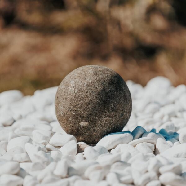 Boule Sphère Déco Jardin Massif Terrace en Pierre Volcanique Naturelle Ø15/20/30cm