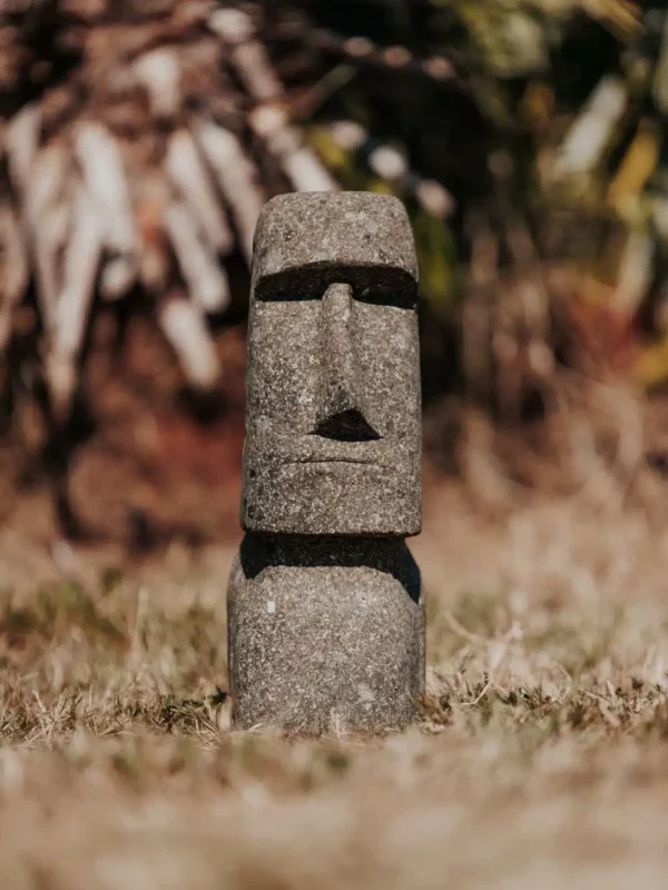 Statue de jardin extérieur Île de Pâques Moaï en pierre volcanique, 30 cm – Image 2