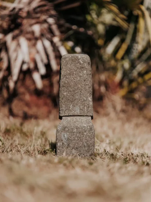 Statue de jardin extérieur Île de Pâques Moaï en pierre volcanique, 30 cm – Image 3