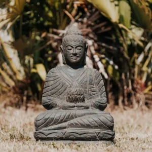 Statue bouddha assis fleur de lotus extérieur en pierre naturelle noir 50cm