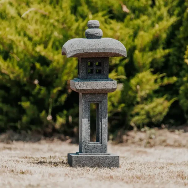 Lanterne Japonaise en Pierre de Lave 75cm – Kintai