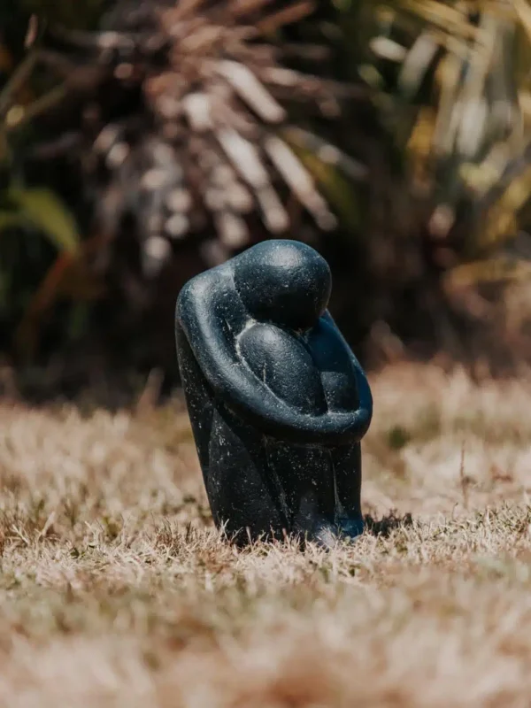 Statue de jardin Salamba Yoga Position Oeuf Noir Antique 30cm – Image 2