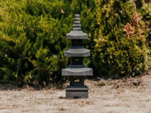 Lampe Japonaise Lanterne Pagode Statue de Jardin en Pierre de Lave 80cm – Meguro – Image 3