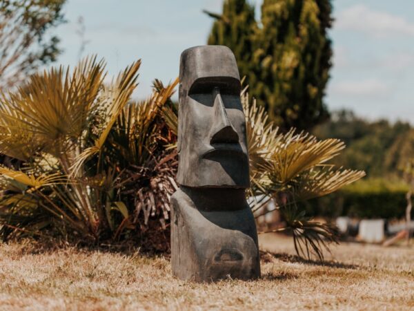 Statue de jardin ile de pâques MOAI extérieur en pierre volcanique naturelle noir antique 100cm – Image 2