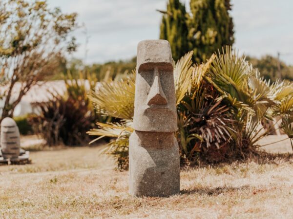 Statue de jardin île de pâques MOAI en pierre volcanique, 100 cm – Image 3