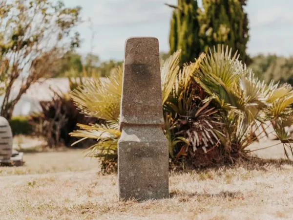 Statue de jardin île de pâques MOAI en pierre volcanique, 100 cm – Image 4