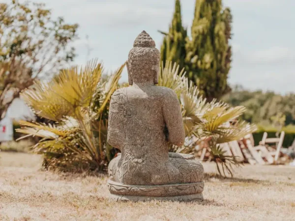 Statue Bouddha assis jardin en pierre volcanique naturelle 100 cm – Image 3