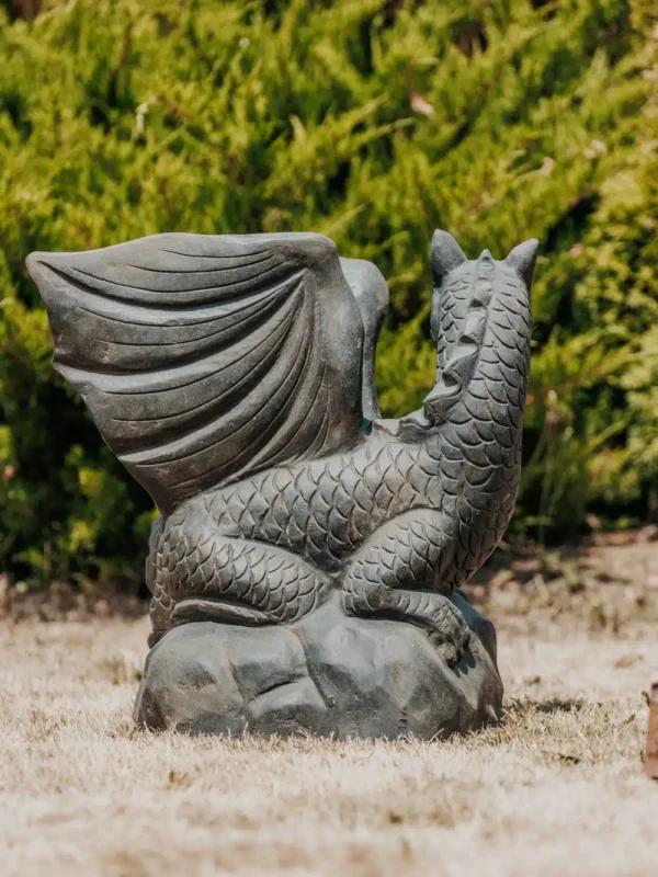 Statue de jardin dragon en pierre naturelle noir 70cm – Image 4