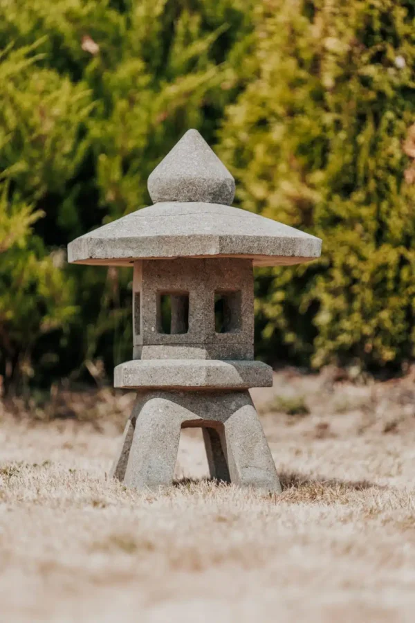 Lampe Japonaise Lanterne Pagode Statue de Jardin en Pierre Volcanique Naturelle 70cm – Kansai – Image 2