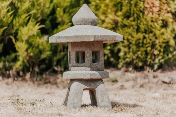 Lampe Japonaise Lanterne Pagode Statue de Jardin en Pierre Volcanique Naturelle 70cm – Kansai – Image 3