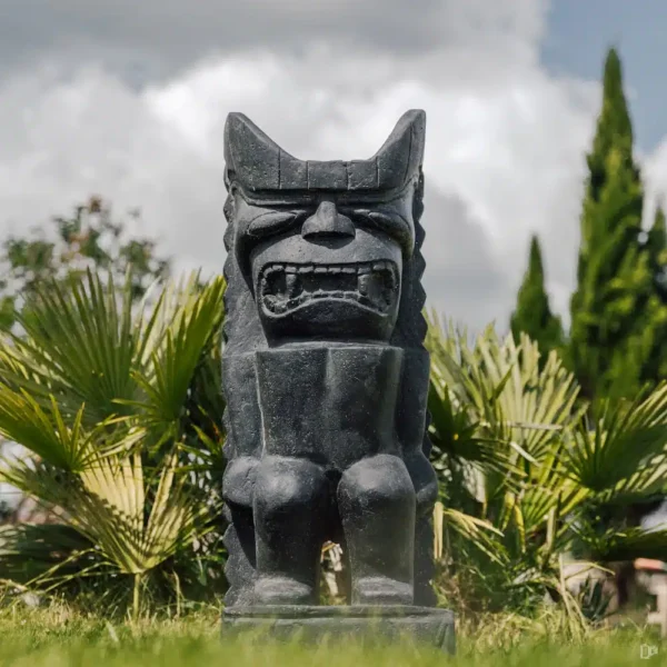 Statue Tiki de jardin en pierre reconstituée – dieu de la guerre Polynésie, Noir antique 100cm – Image 4