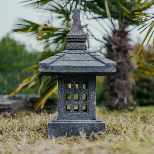 Lampe Japonaise Lanterne Pagode Statue de Jardin en Pierre de Lave 55cm – Tama – Image 2