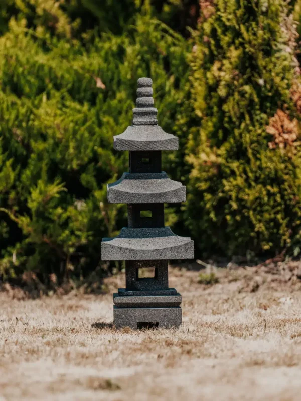 Lampe Japonaise Lanterne Pagode Statue de Jardin en Pierre de Lave 80cm – Meguro – Image 2