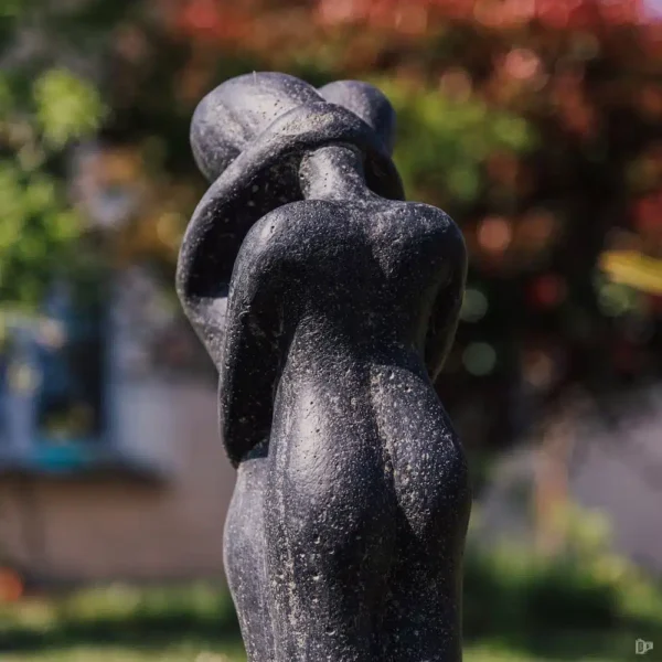 Statue Couple Amoureux Enlacé Amour Extérieur Jardin Noir Antique 60cm – Image 2