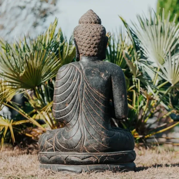 Statue de Bouddha noir de 1 mètre pour extérieur en pierre naturelle – Image 4