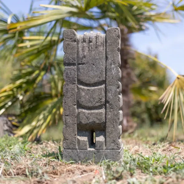 Statue tiki en pierre volcanique naturelle de 50cm, jardin extérieur, Polynésie – Warrior – Image 2