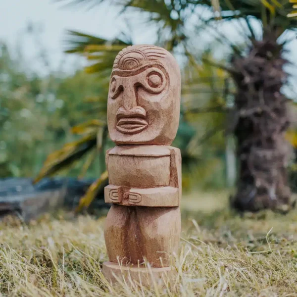 Statue de jardin – Totem tiki de Polynésie en bois de cocotier 50cm – Sumba