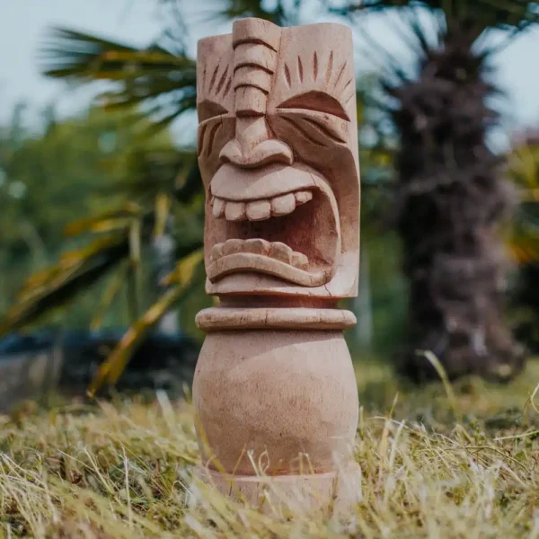 Statue de jardin – Totem Tiki polynésie en Bois de cocotier 50cm – Lombok