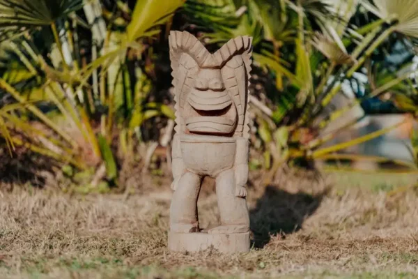 Statue tiki totem de Polynésie, en bois de cocotier 50cm – Bajo – Image 5