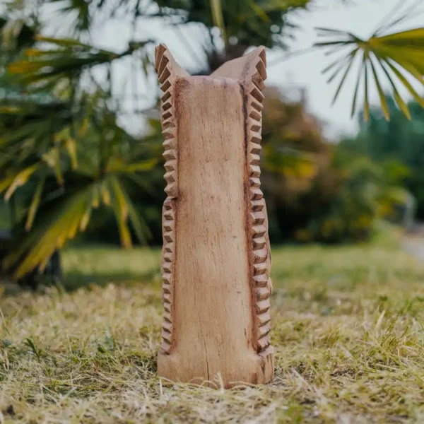 Statue de jardin – totem tiki Polynésie en bois de cocotier 50cm – Timor – Image 3