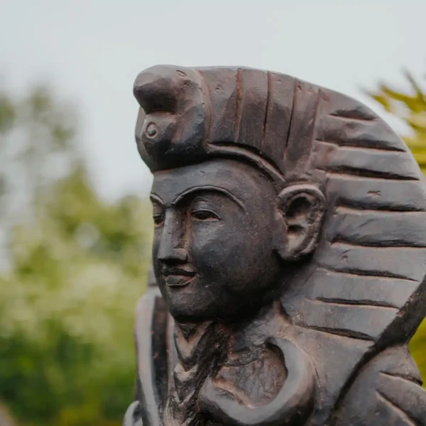 Statue Pharaoh Toutankhamon Debout Jardin Extérieur en Pierre Naturelle Noir Antique 100cm – Image 3