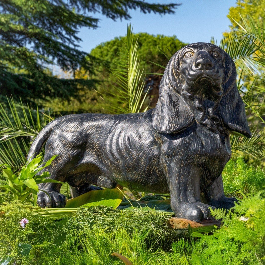 Chien Teckel en pierre reconstituée noir antique Statue de 105cm